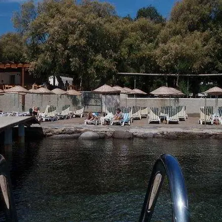 Medis Hotel