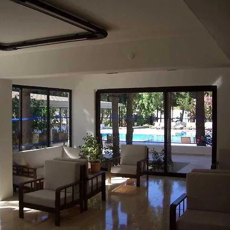 Medis Hotel